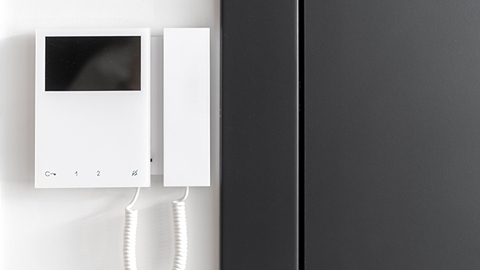 Interphone de porte d’entrée avec caméra et combiné
