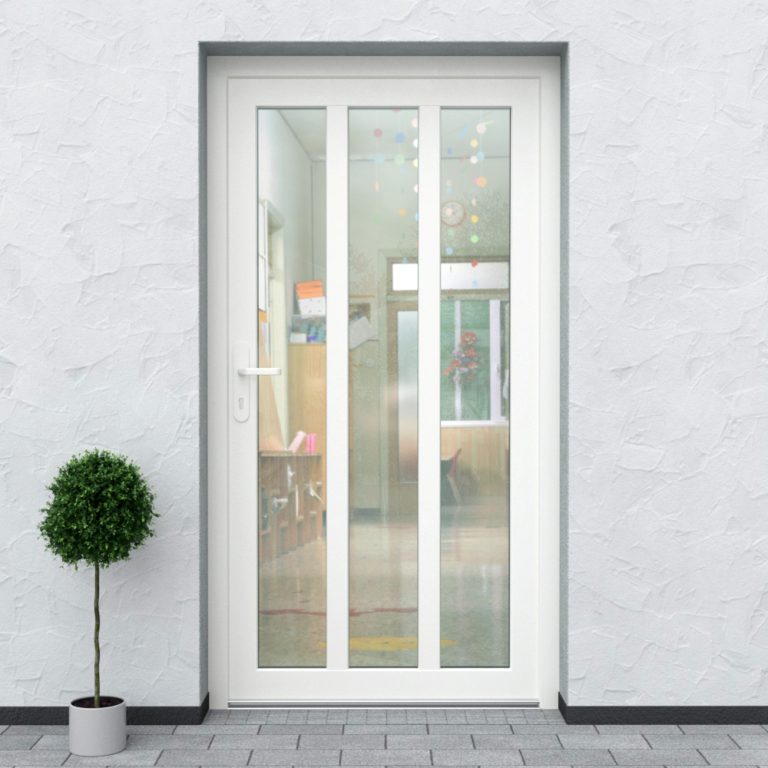 Weiße Nebeneingangstür aus Kunststoff im Design N50 mit Glaseinsätzen